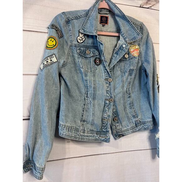 Boom Boom Jeans Jacket Size MED Patches Fun Unique - Picture 6 of 6